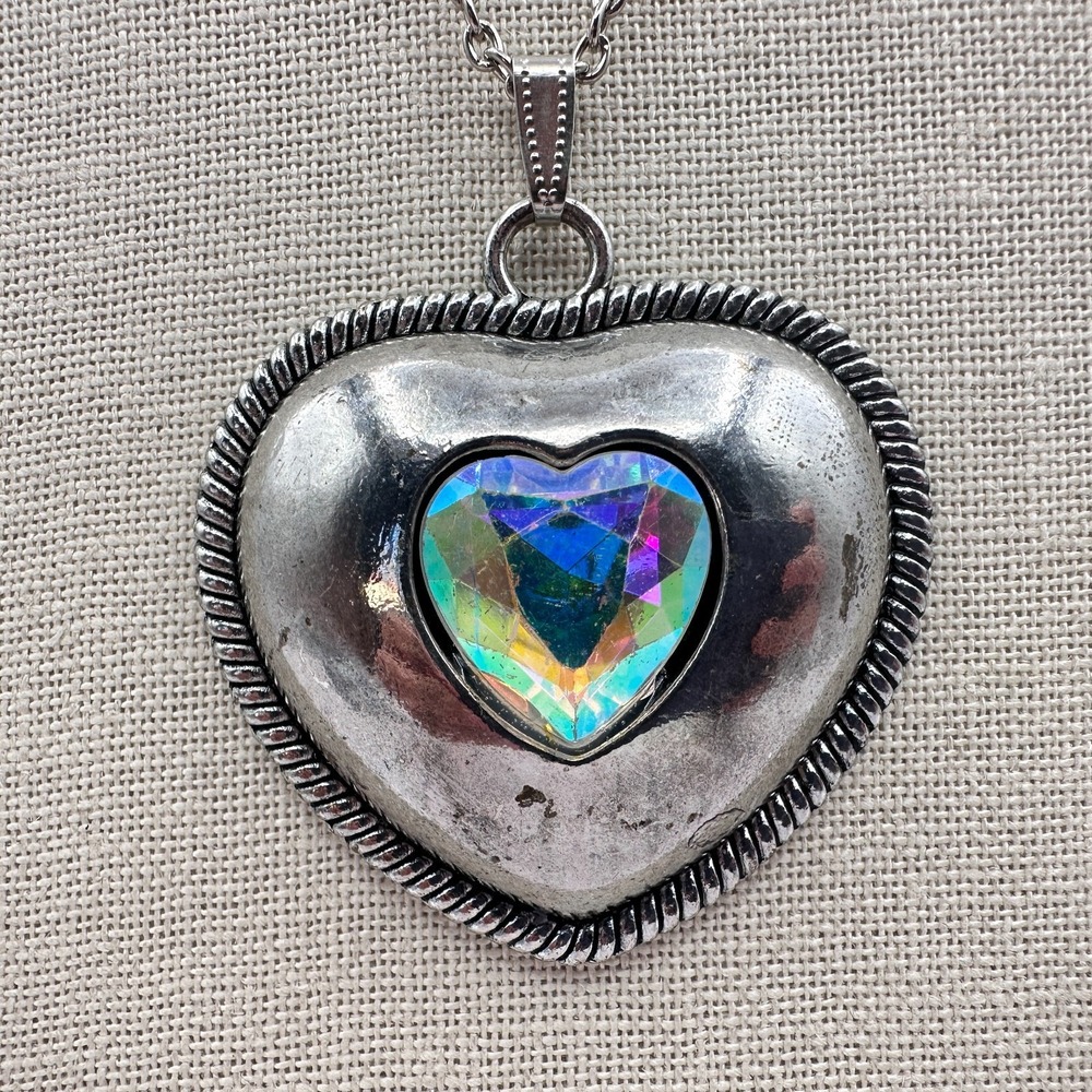 Vintage 90s Aurora Borealis Glass Heart Pendant Necklace Boho